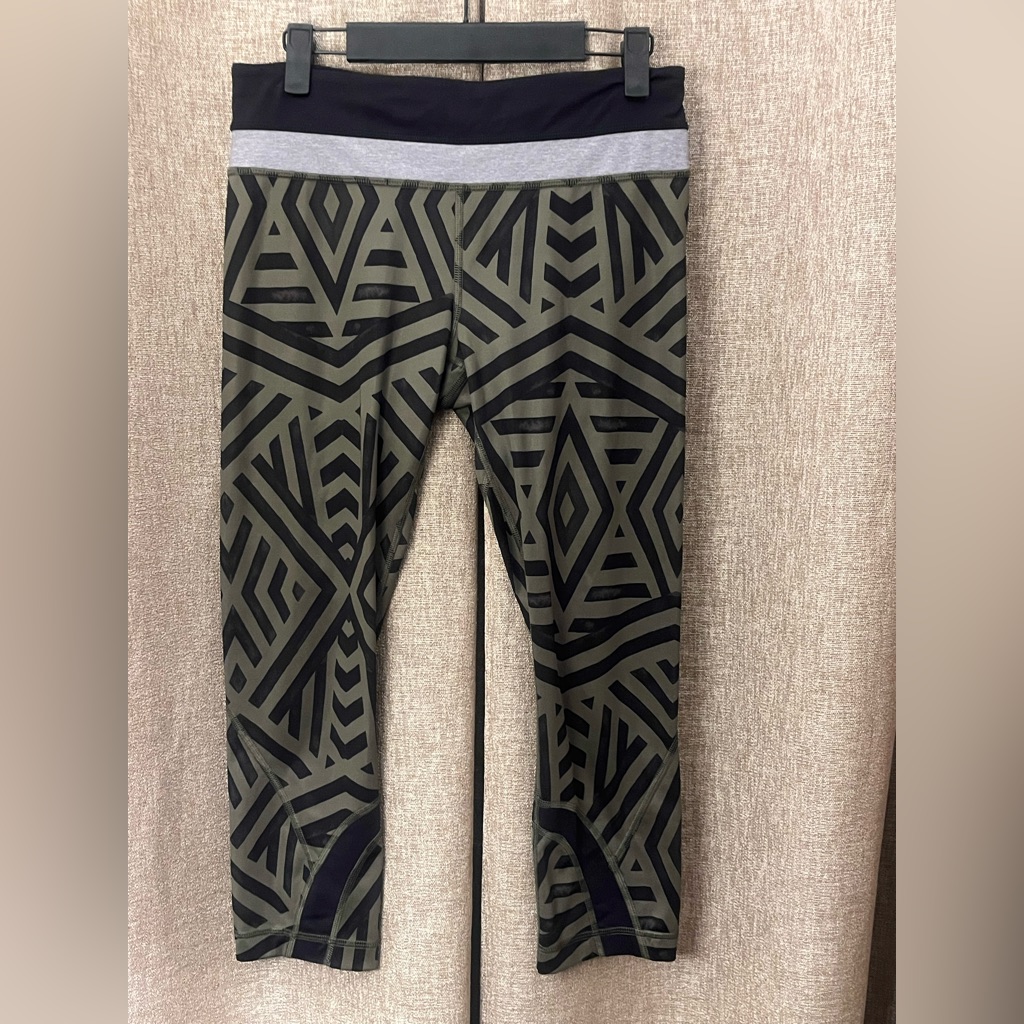 Lululemon Athletica Black And Olive Patterned Capris
